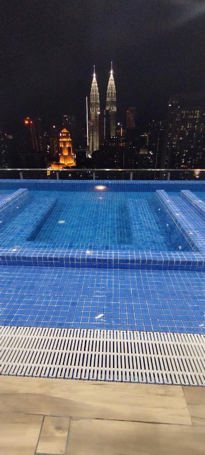 Colony By Infinitum Suites Service Klcc Kuala Lumpur Luaran gambar